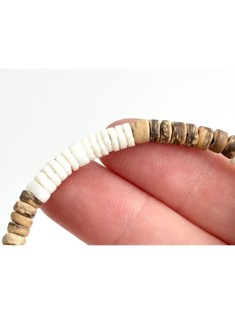 Wooden & White Stone Stacked Beaded Extendable Beach Inspired Vintage Bracelet - Picture 2 of 9